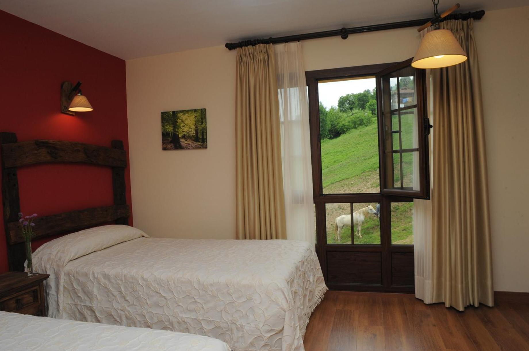 El Quesar De Gamoneo Hotel Gamonedo de Cangas Ngoại thất bức ảnh