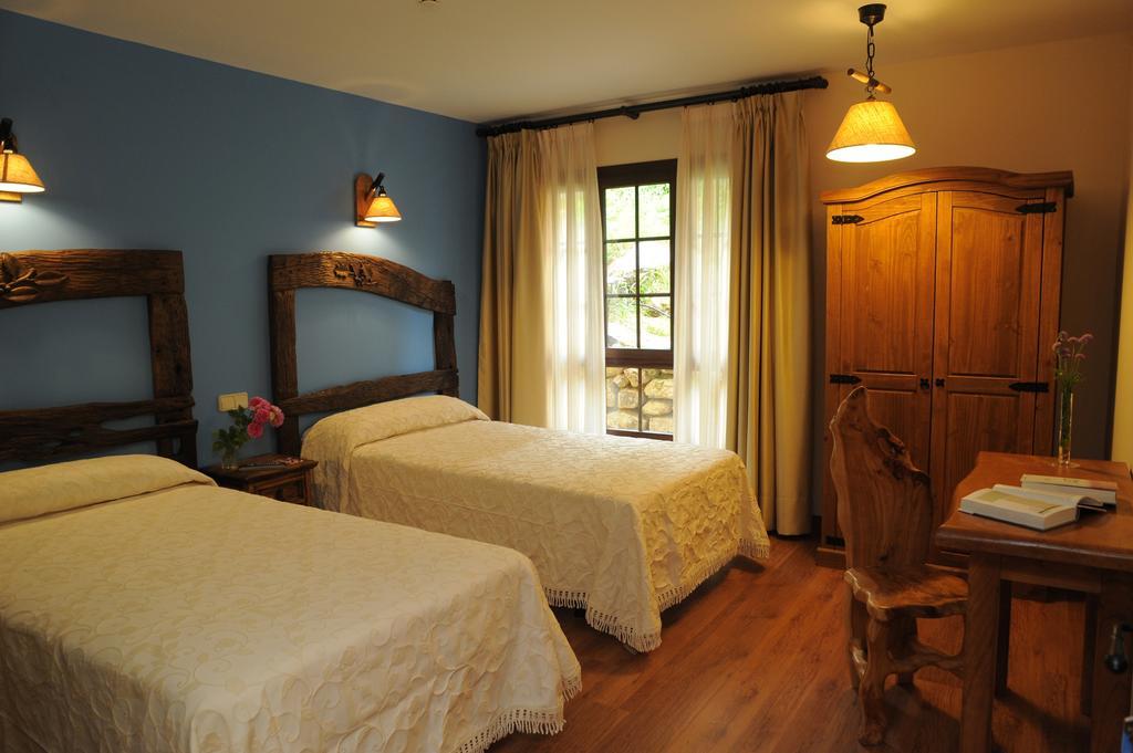 El Quesar De Gamoneo Hotel Gamonedo de Cangas Phòng bức ảnh